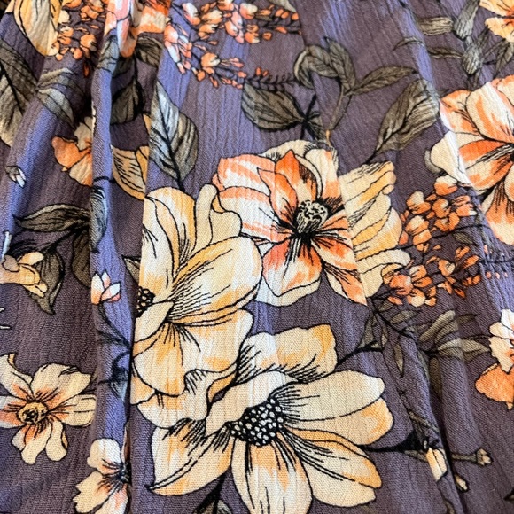 Torrid Top Sz 00 - Picture 2 of 4